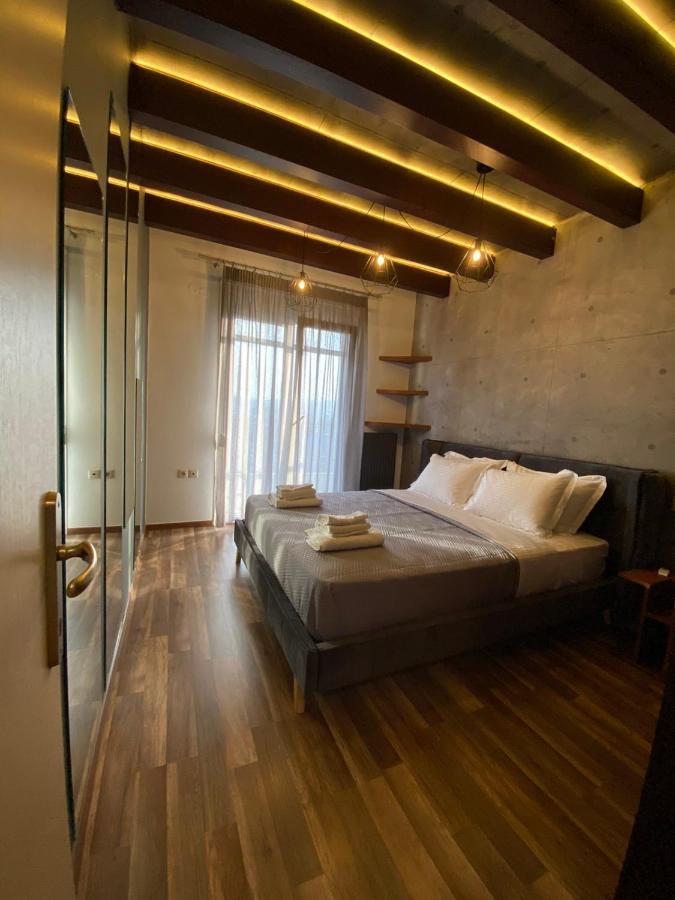 The Grey Apartments Волос Экстерьер фото